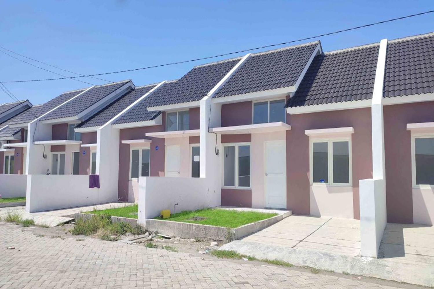 Fasad Green Mansion Juanda
