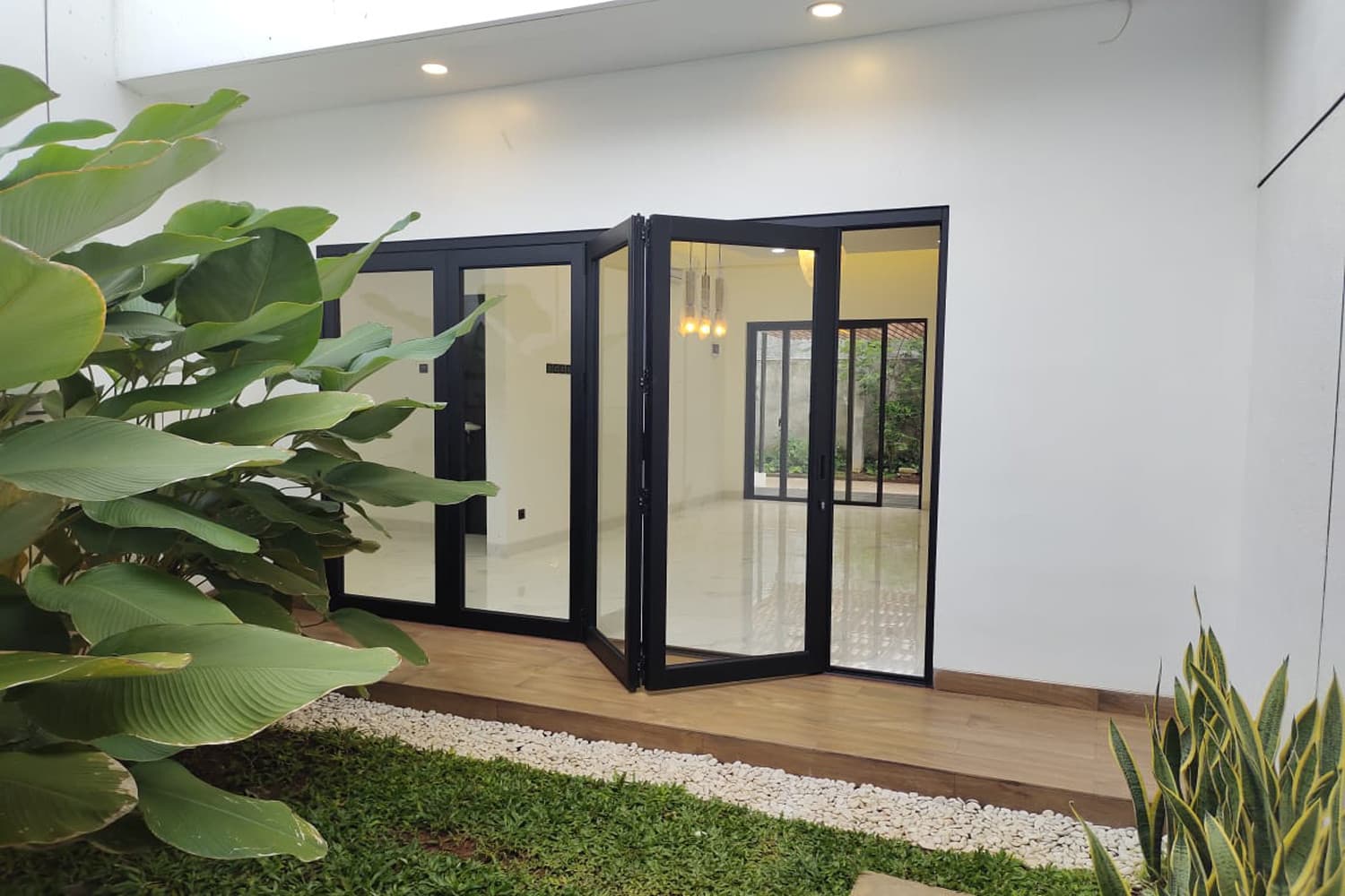 Backyard Grand Wijaya Pesanggrahan