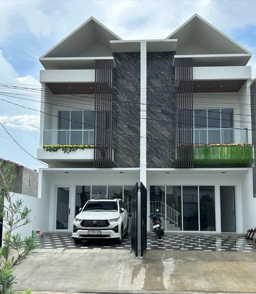 Fasad Meruya Land Moderno