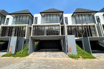 Zenith at Serenia Hills