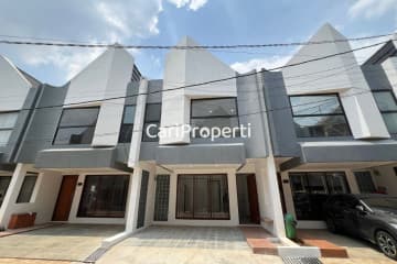 Tropical Townhouse Jatiwaringin