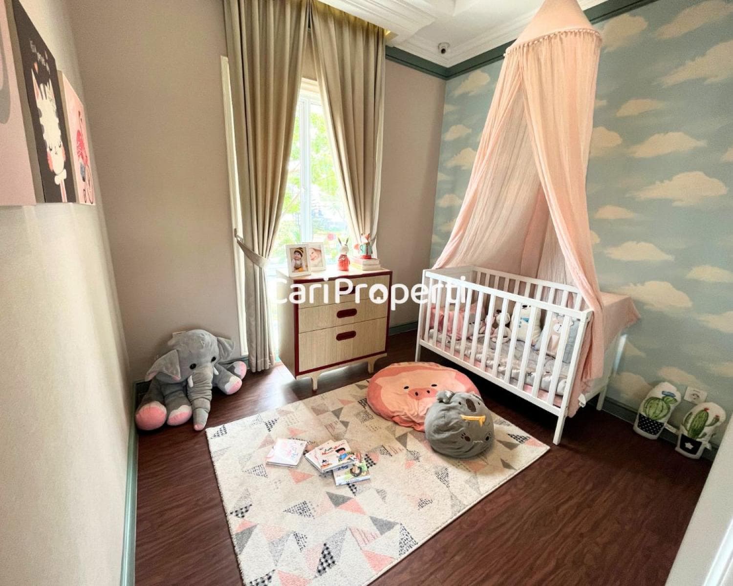 2nd Bedroom