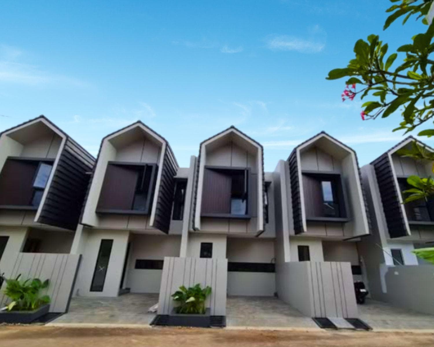 Facade Tipe Ebony