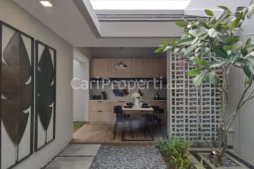 Flora Summarecon Bandung