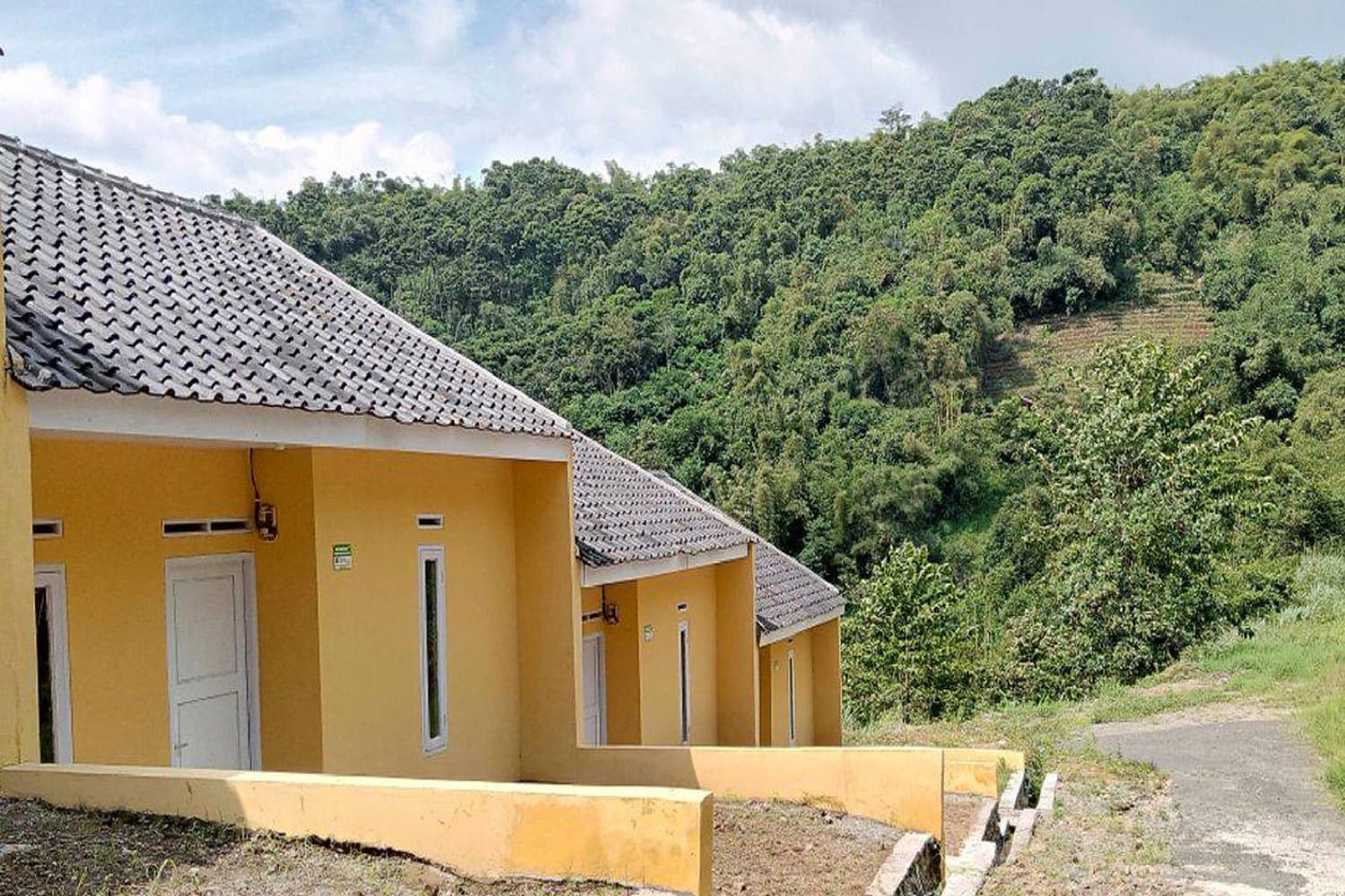 Fasad Bukit Neglasari Indah