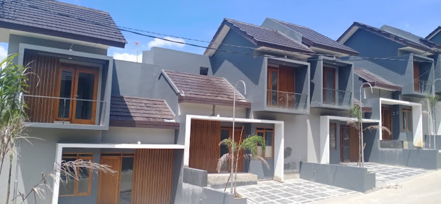 Fasad Ubud Village Sariwangi