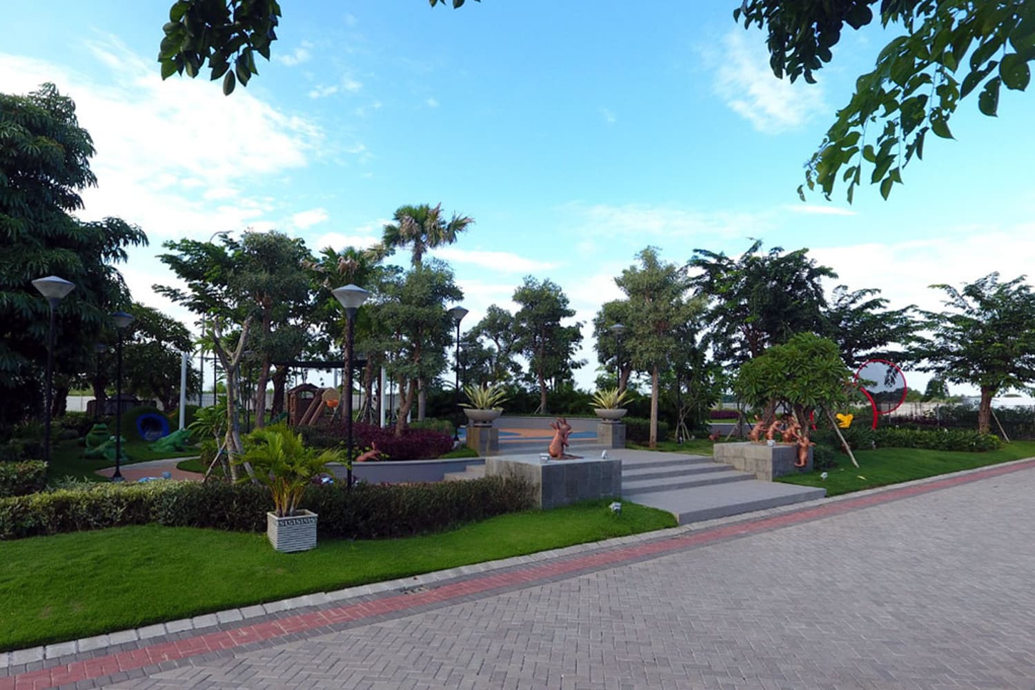 Taman Bermain Anak Suvadiva Grand Island